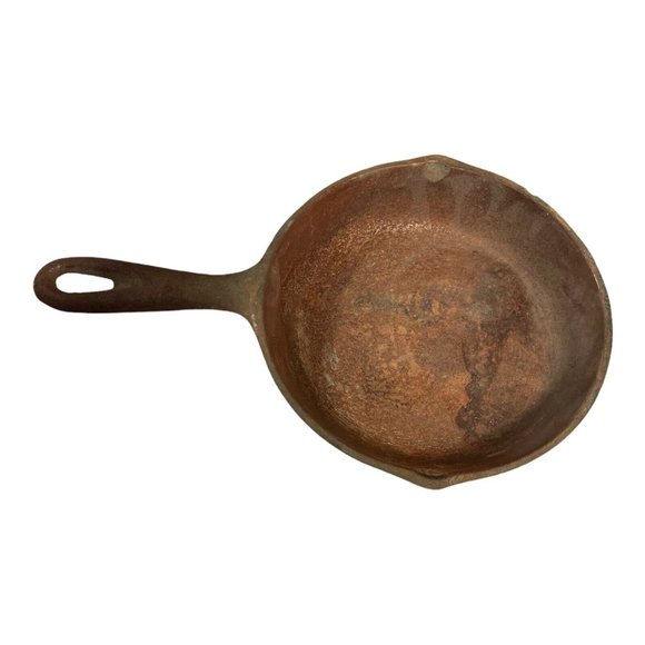 Vintage Kitchen Vintage Cast Iron Skillet Made In Usa No 3 6 58 In